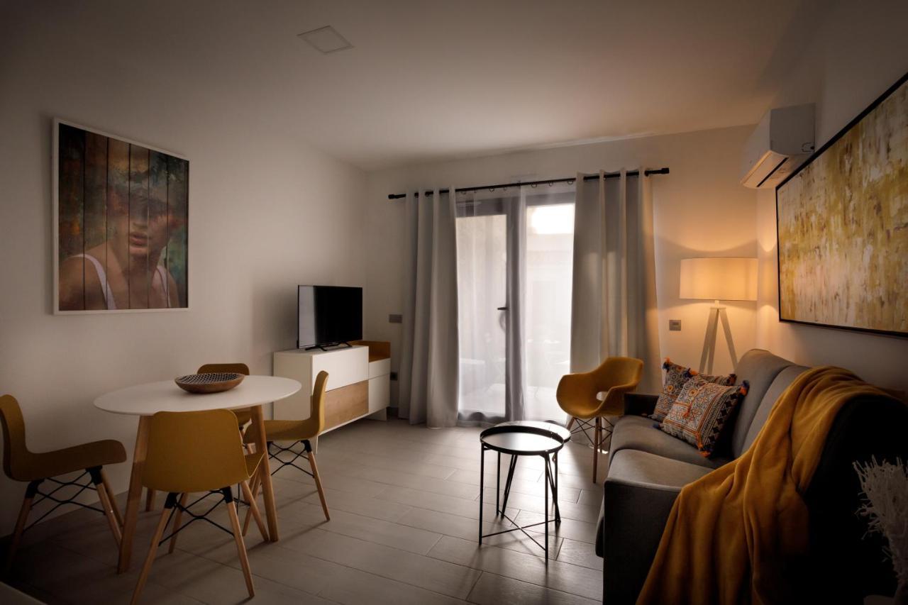 Apartamentos Turisticos Huerto El Horno Torremenga Eksteriør bilde