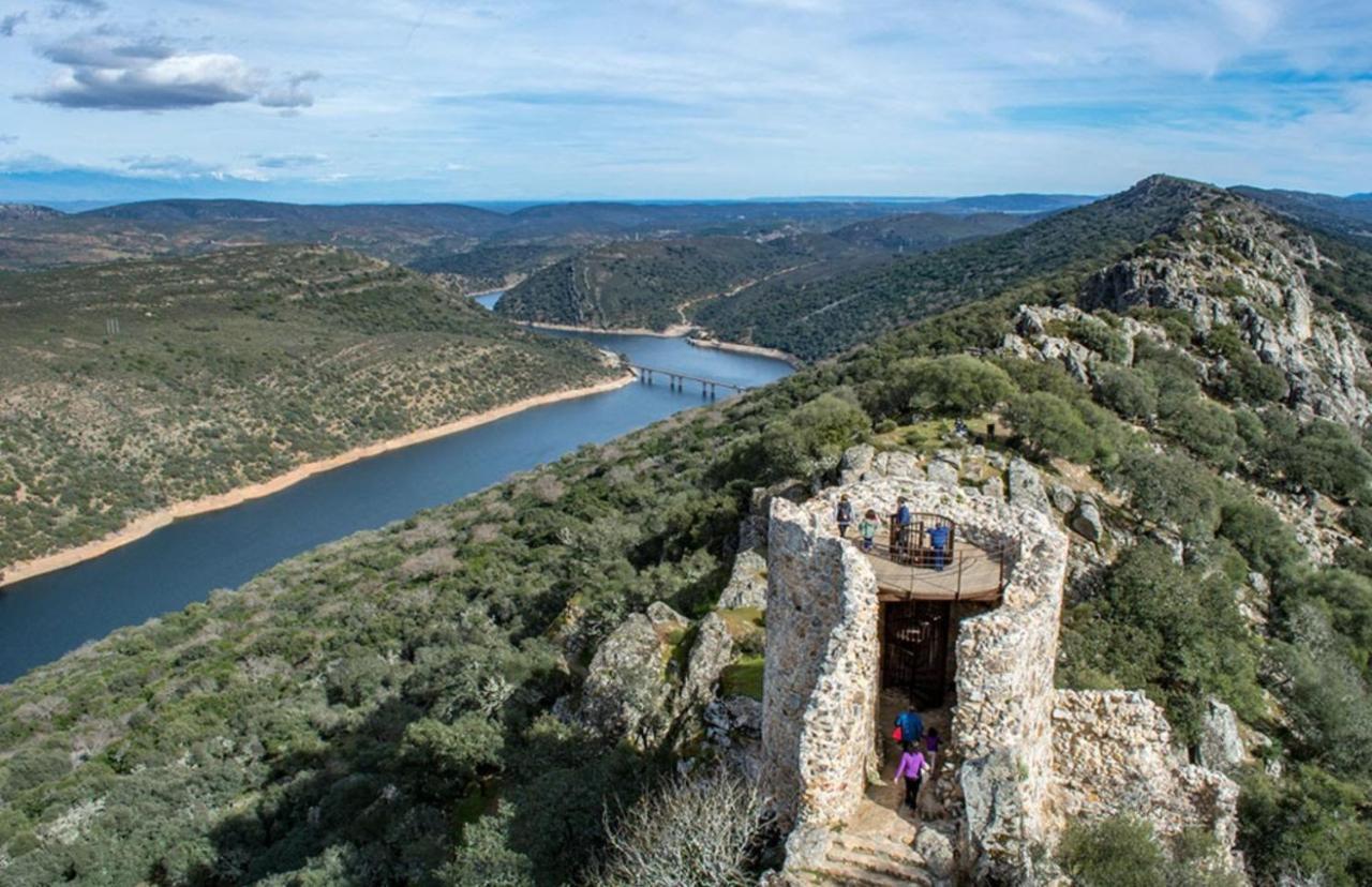 Apartamentos Turisticos Huerto El Horno Torremenga Eksteriør bilde