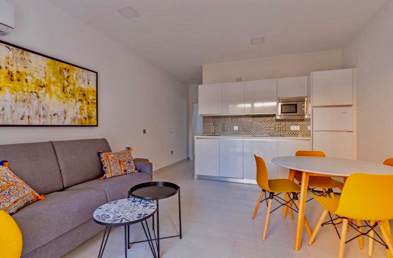 Apartamentos Turisticos Huerto El Horno Torremenga Eksteriør bilde